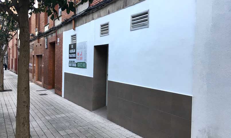 convertir local comercial en vivienda en Gijón